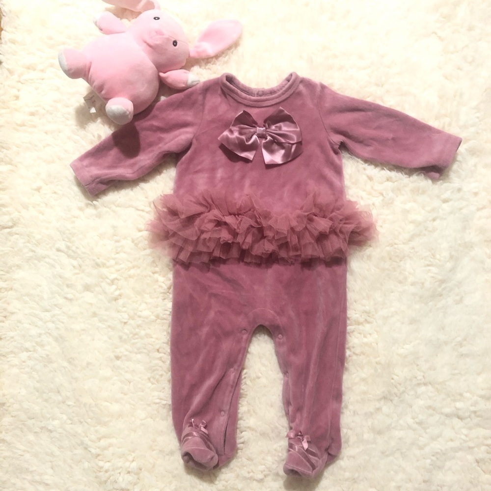 First impression baby girl tutu coverall size 9m